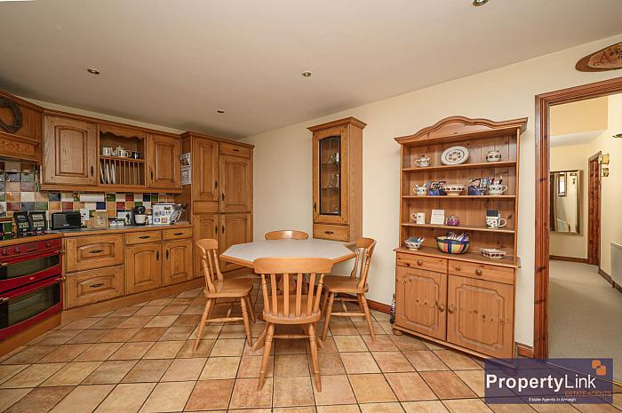 11 College Glebe 11 College Glebe