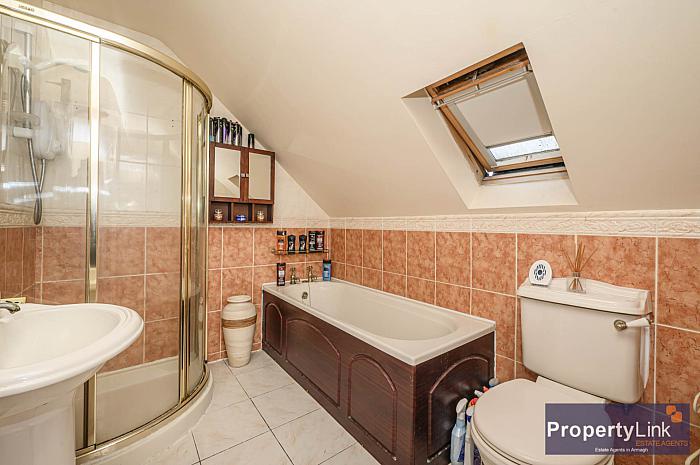 11 College Glebe 11 College Glebe