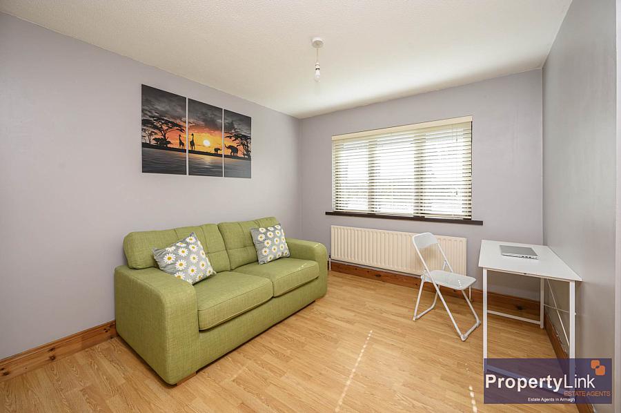 20 Cavanacaw Park