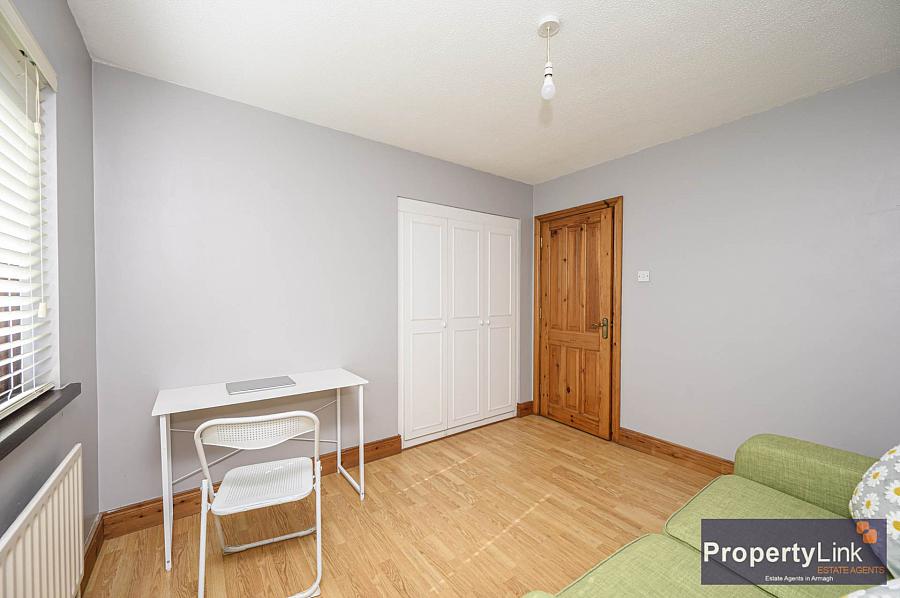 20 Cavanacaw Park