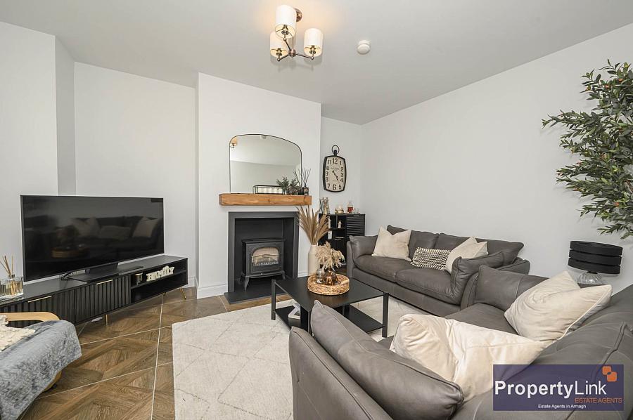27 Deanery Drive
