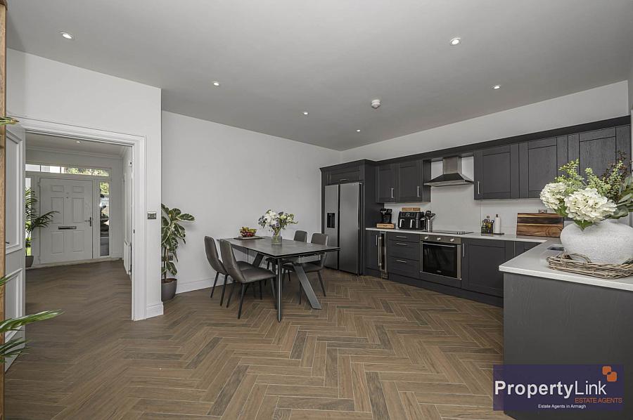 27 Deanery Drive