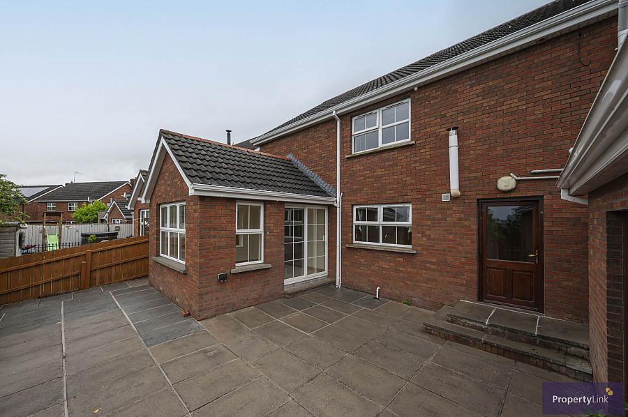 19 Rockfield Downs
