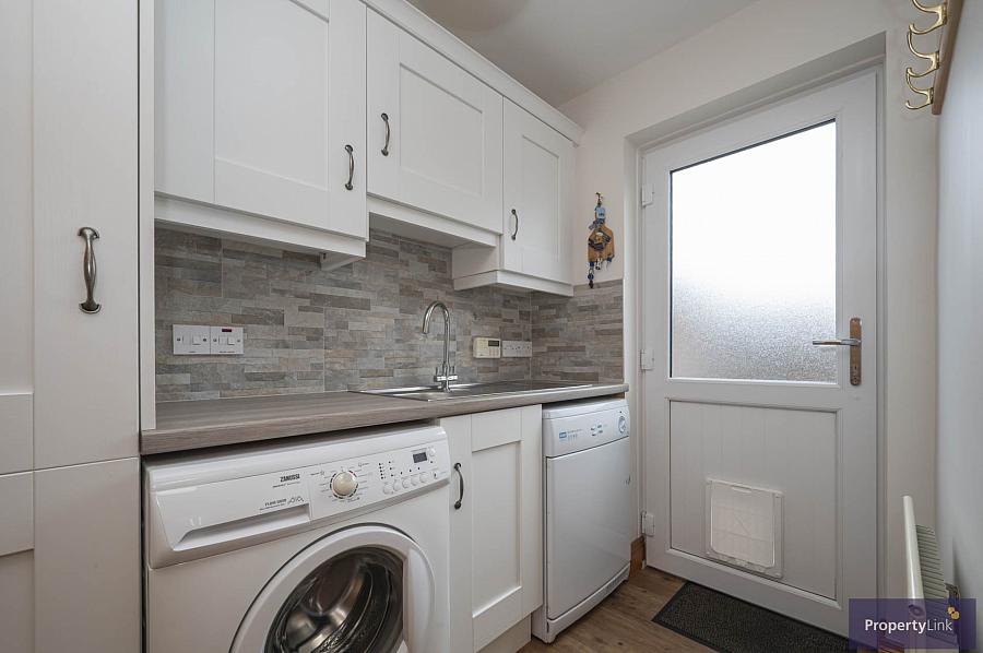 6 Drummore, Drumgaw Road