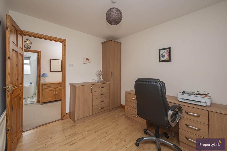6 Drummore, Drumgaw Road