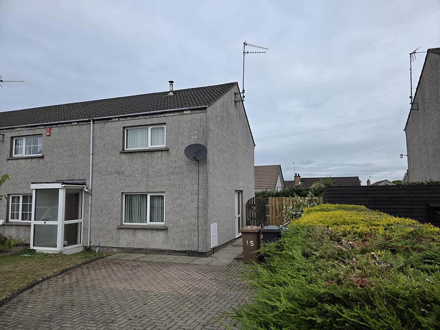 15 Woodford Mews