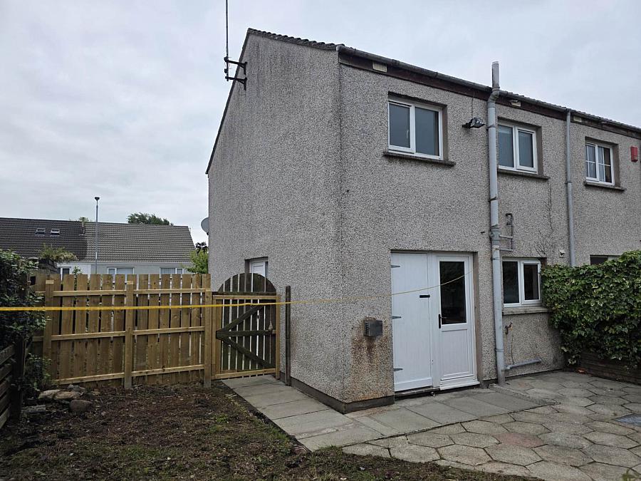 15 Woodford Mews