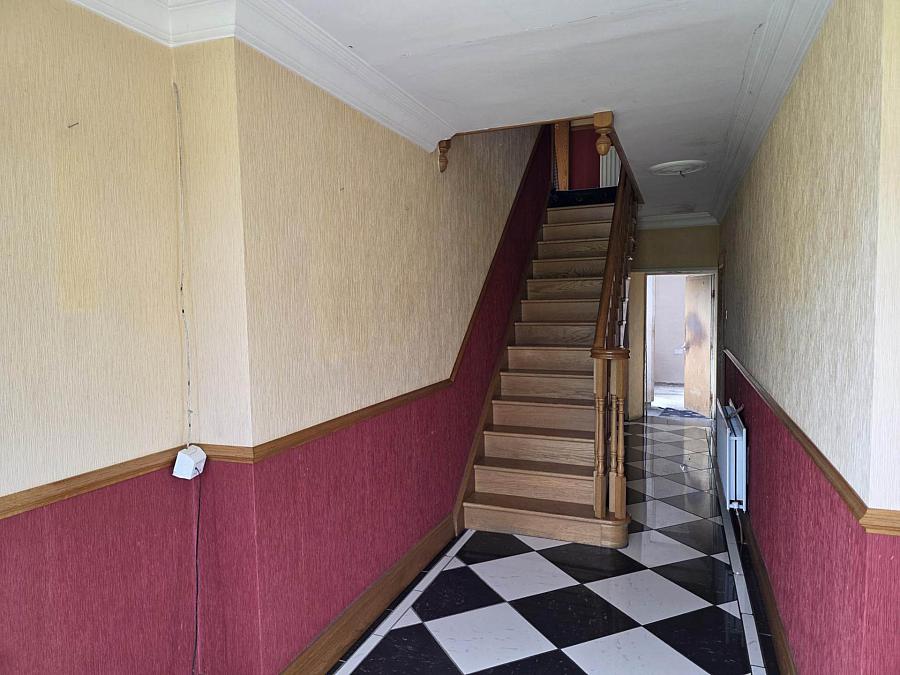 66 Cortynan Road