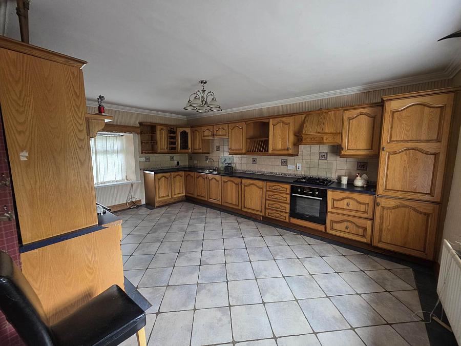 66 Cortynan Road