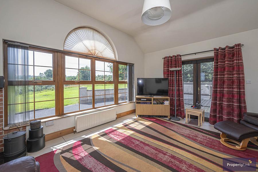 37 Cladymore Road, Mowhan