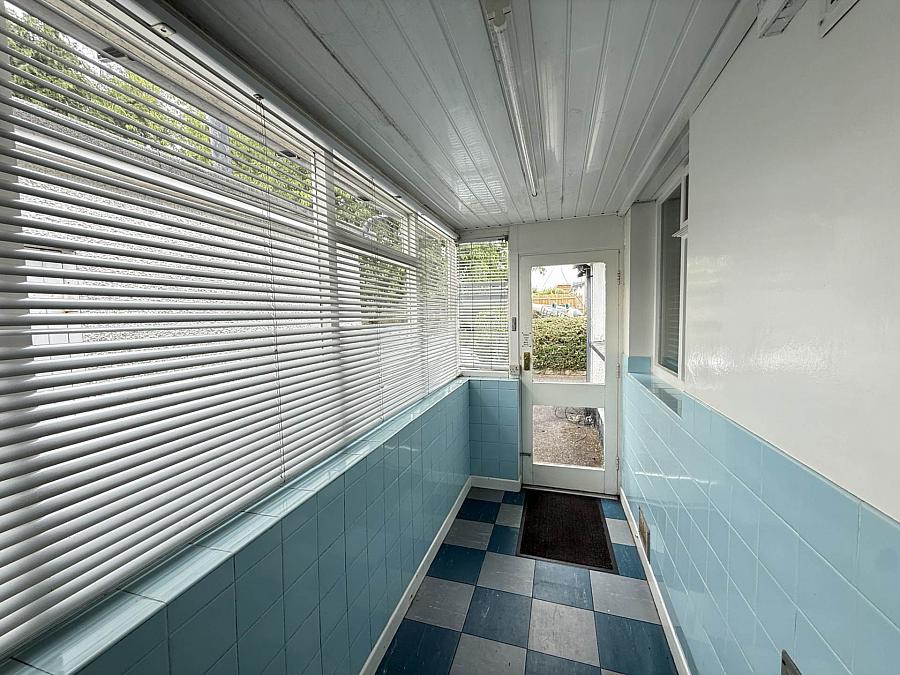 93 Newry Road