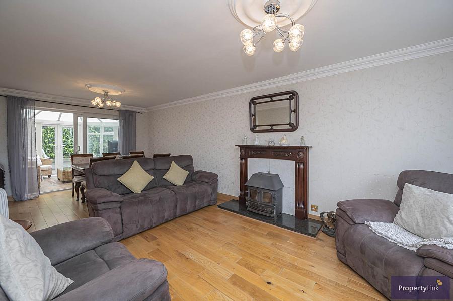15 Woodford Drive
