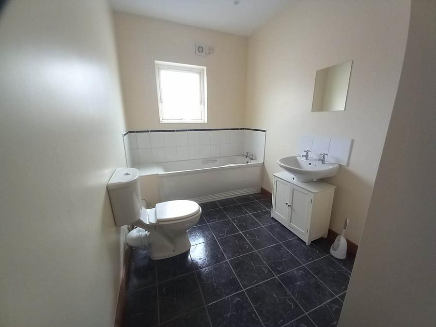 3D Lonsdale Court