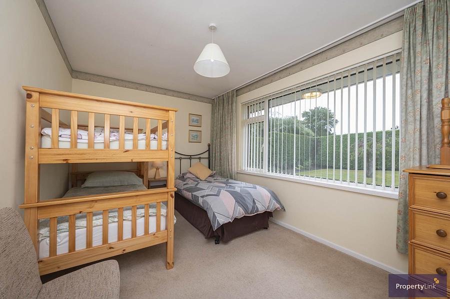 1 Mullinure Park