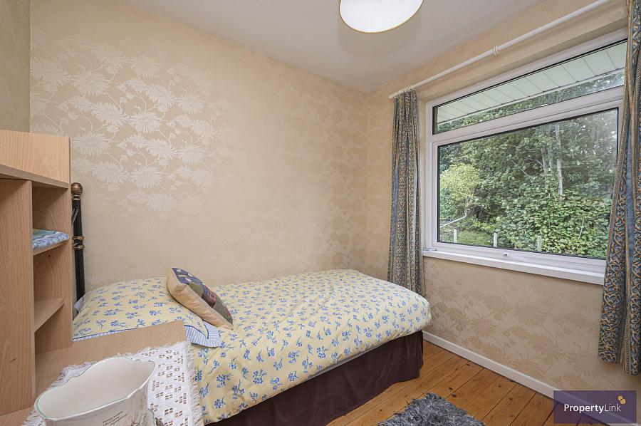 1 Mullinure Park