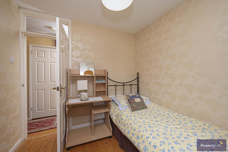 1 Mullinure Park