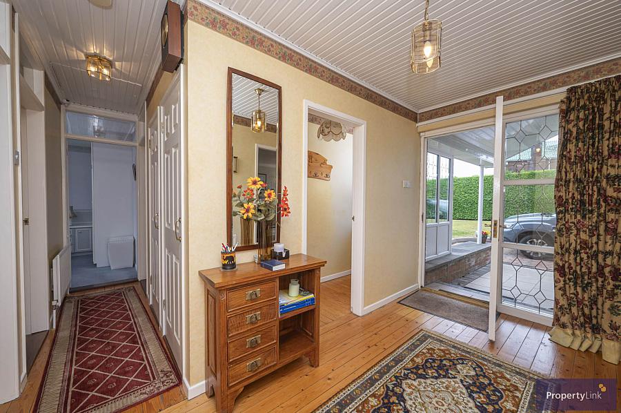 1 Mullinure Park