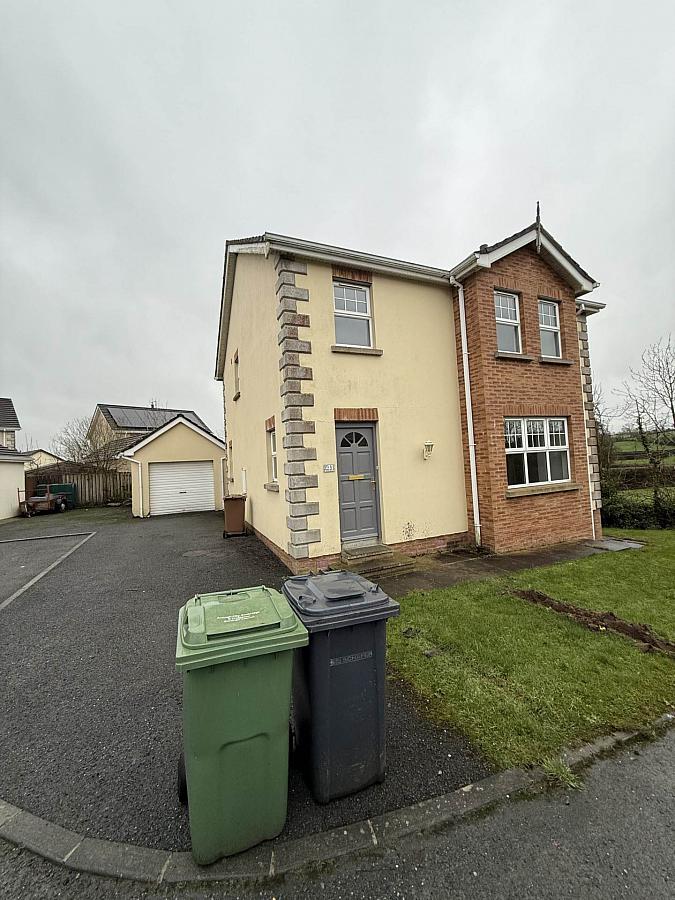 41 Oakridge, Armagh, BT60 2LL
