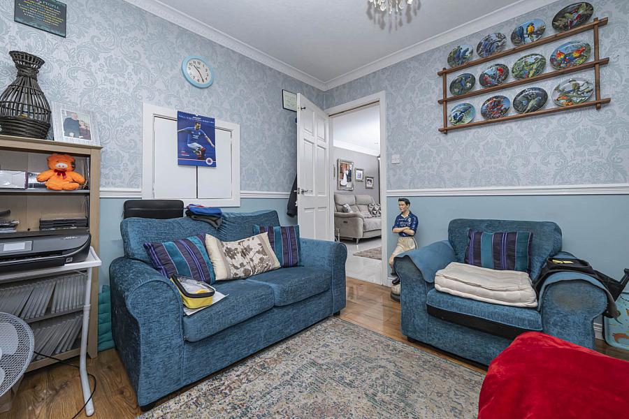 16 Markethill Road