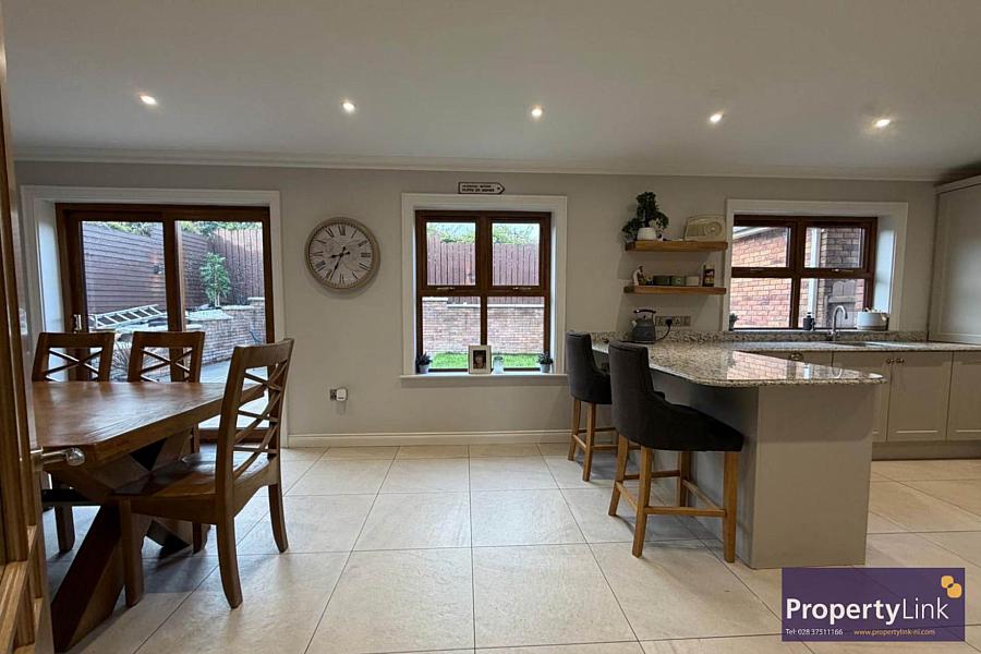 21 Manorhill