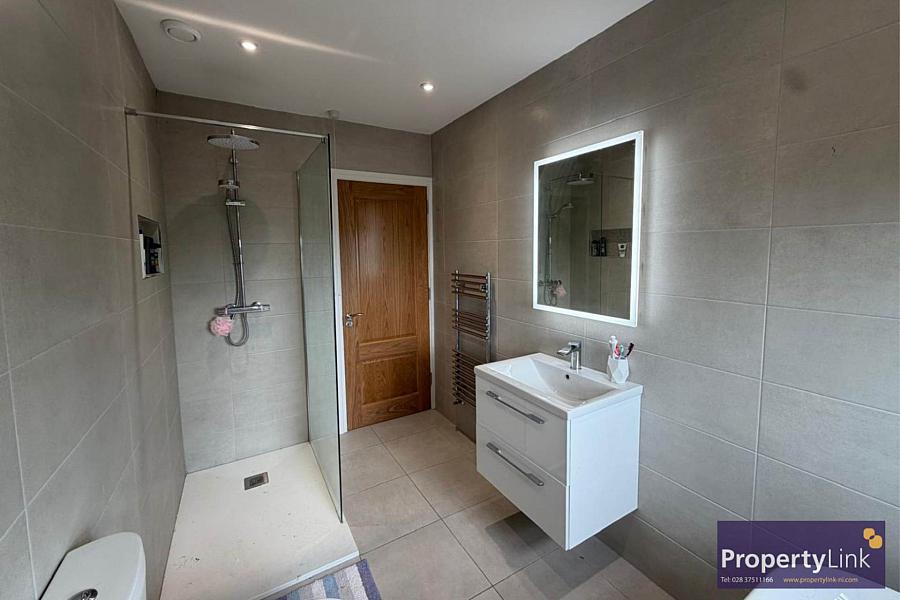 21 Manorhill