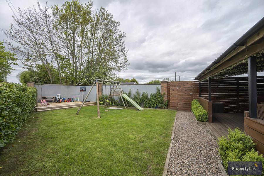97 Battleford Road