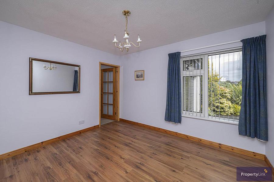 21 Cavanacaw Park