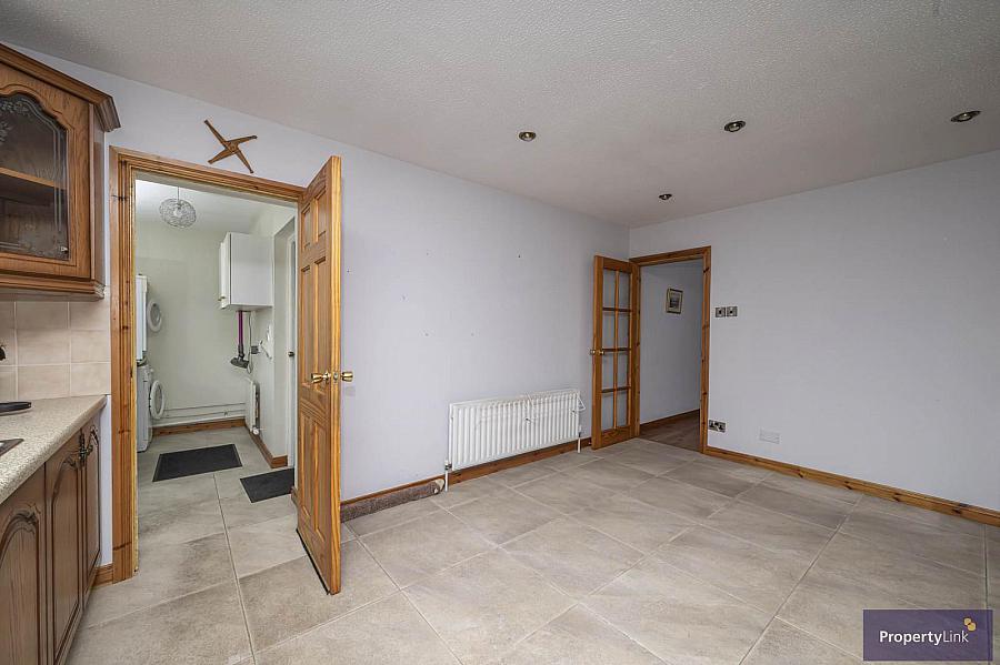 21 Cavanacaw Park