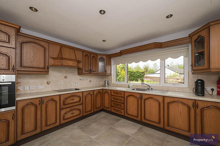 21 Cavanacaw Park