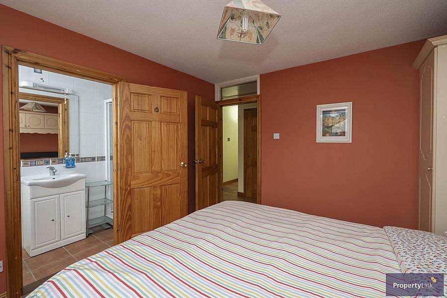 21 Cavanacaw Park