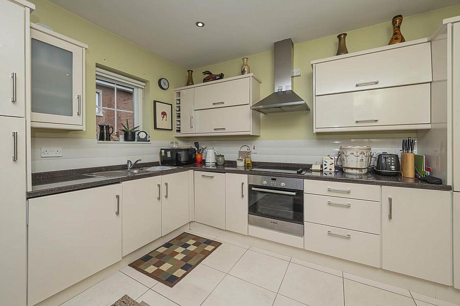 18 Drummanmore Manor