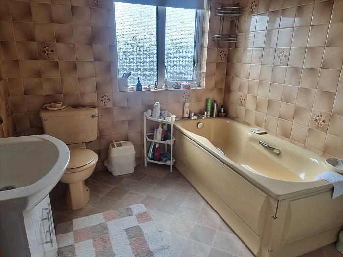 The Arches College Hill