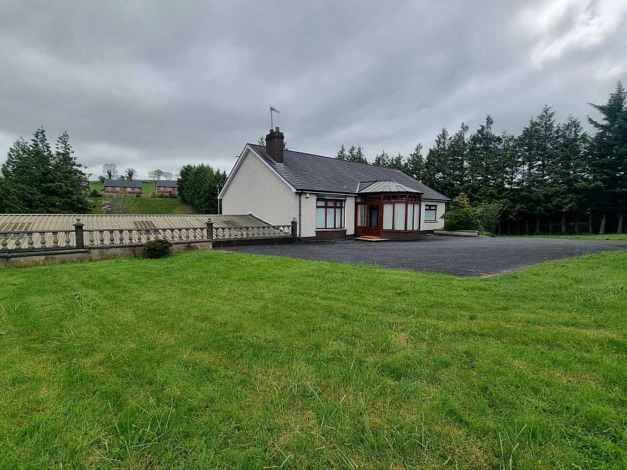 8 Ballynahonemore Road, armagh, BT60 1JD