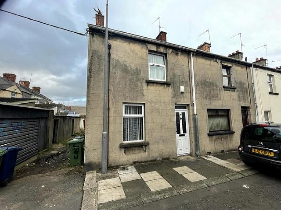 1 Clonavon Avenue