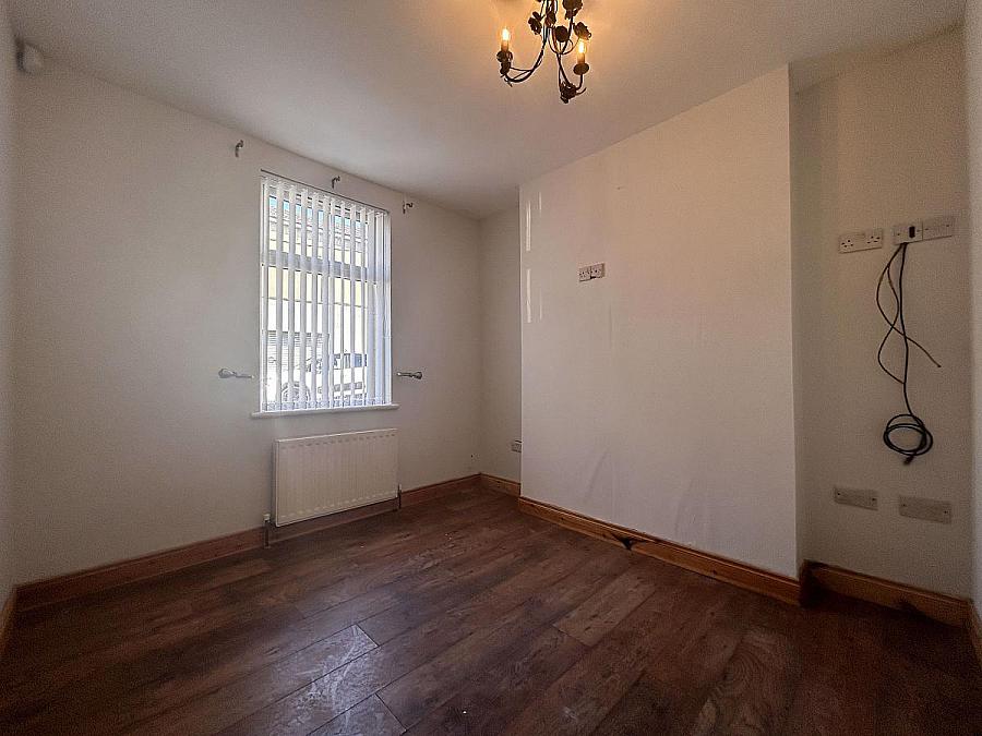 1 Clonavon Avenue