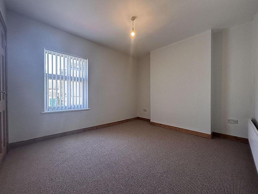 1 Clonavon Avenue