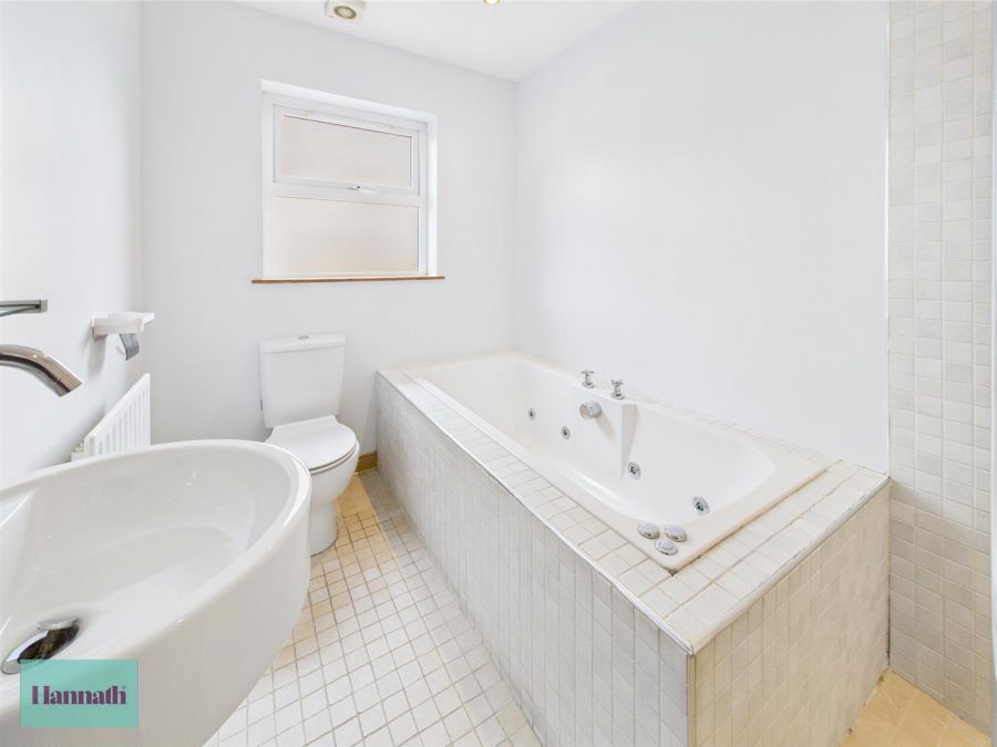 16 Keelmount Grange