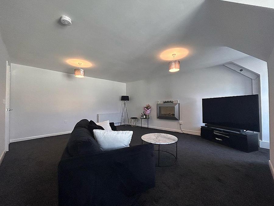 Apartment 1 20-24 Mill Street