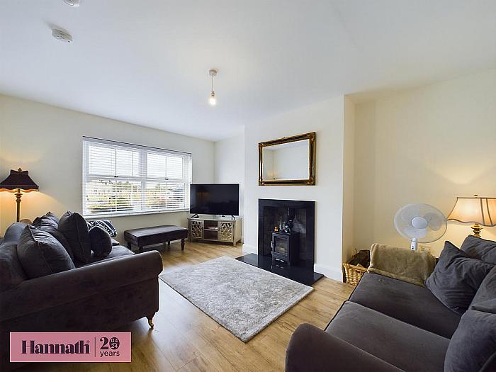 12 Station Hall, Derrycoose Road