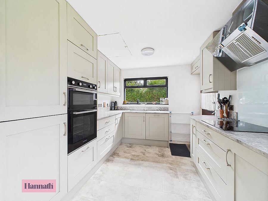 40 Knock Road