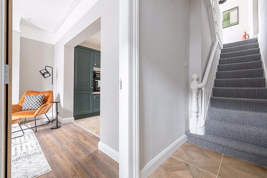 Room 1, 24 Windsor Avenue