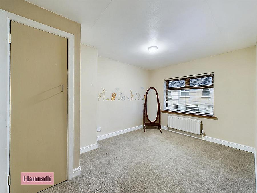 17 Tullyhugh Park