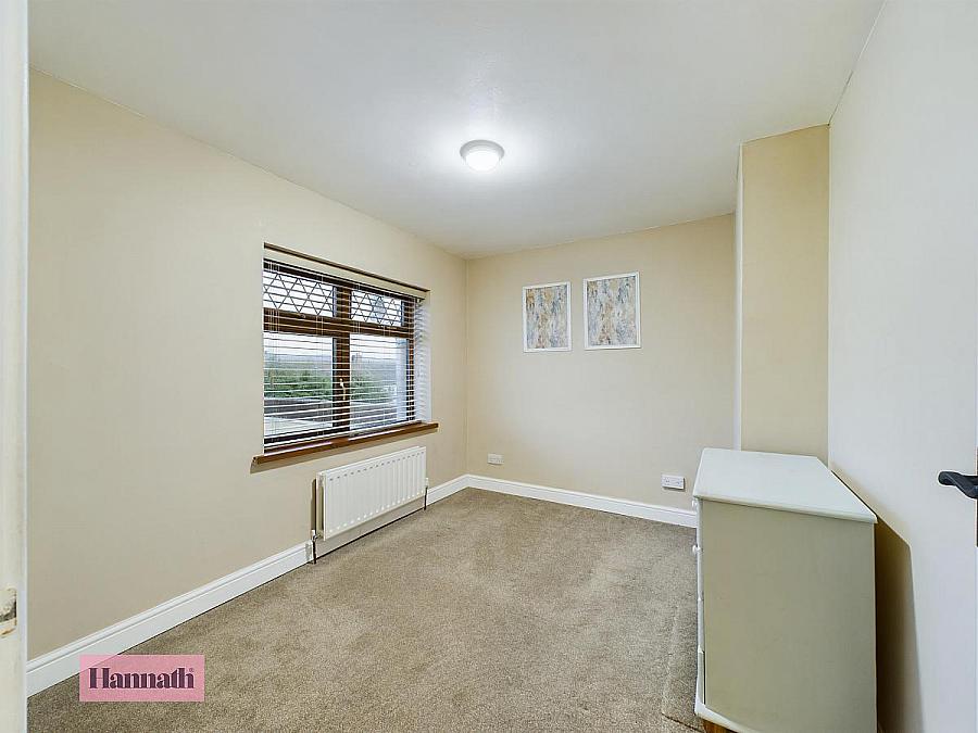 17 Tullyhugh Park