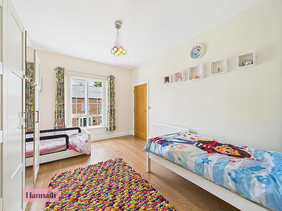 16 Lisnisky Meadows