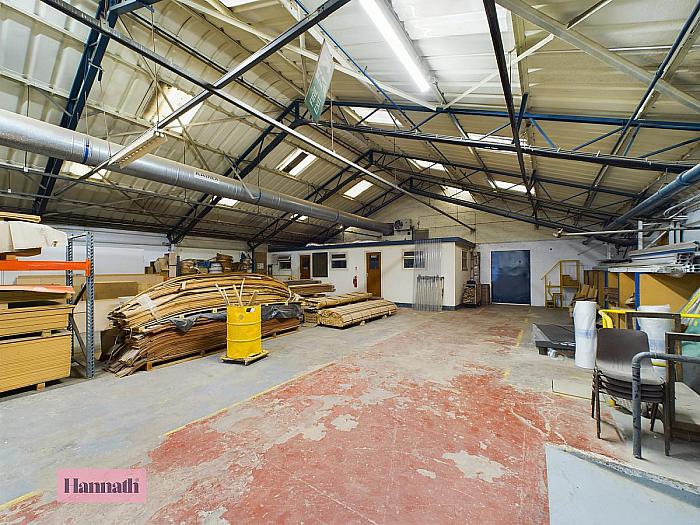 Unit 2, 169-173 Obins Street