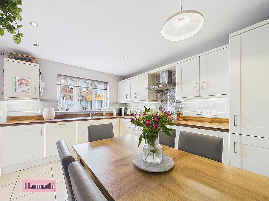 24 Drumford Meadow