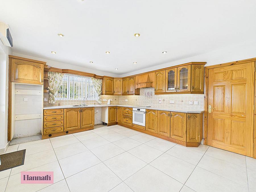 143 Abbey Park