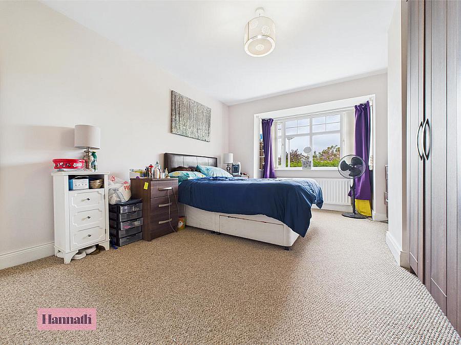 7 Knocknashane Park