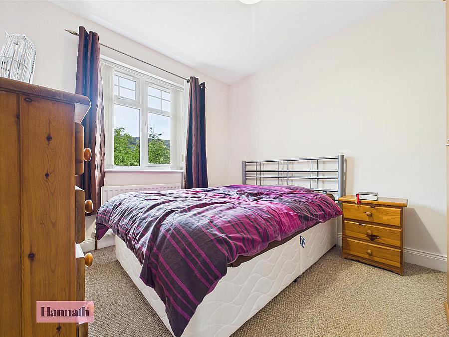 7 Knocknashane Park
