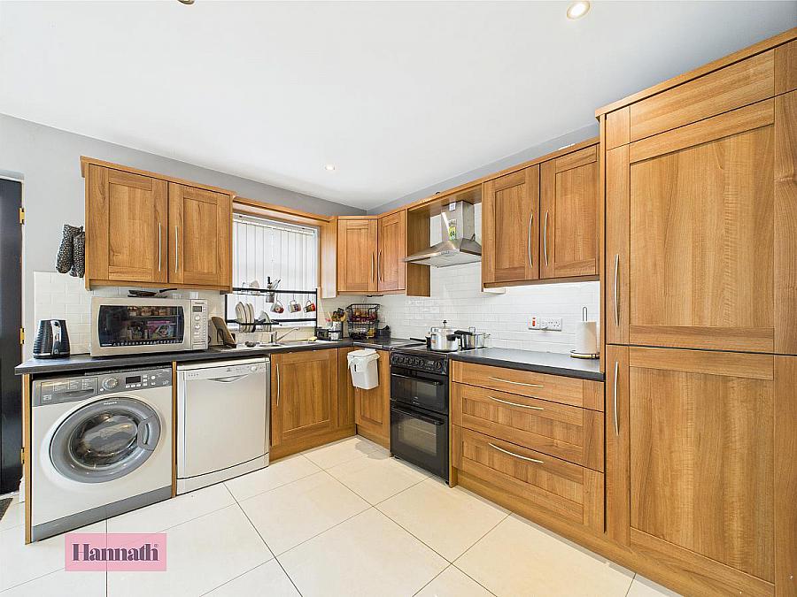 7 Knocknashane Park